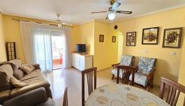 Venta de Piso en Torrevieja, España. Zona de la  Centro, 2 dormitorios, 75 m² image 1