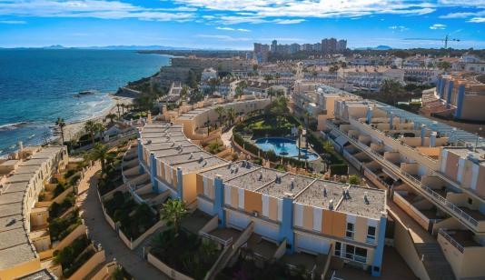 Property in Orihuela Costa. Campoamor area, 3 bedrooms, 180 m² image 0