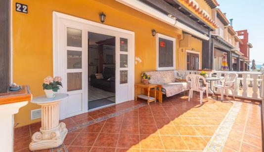 Bungalow for sale in Torrevieja, Spain. Cabo Cervera area, 3 bedrooms, 136 m² image 0