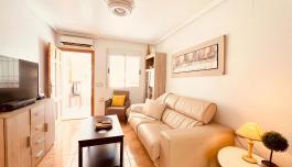 Buy real estate in Torrevieja, Spain. El limonar area, 2 bedrooms, 56 m² image 1