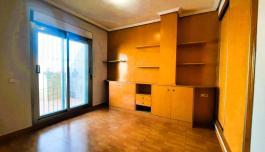 Torrevieja, Spain. Real Estate. Estacion de autobuses area, 3 bedrooms, 110 m² image 2