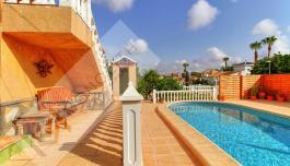 Buy an Villa in Spain, Torrevieja. Los Balcones area, 3 bedrooms, 203 m² image 4