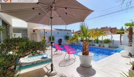 Buy an Villa in Torrevieja, Spain. El chaparral area, 3 bedrooms, 120 m² image 5