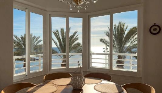 Buy real estate in Torrevieja, Spain. Playa del Cura area, 4 bedrooms, 120 m² image 0