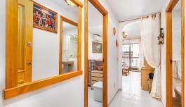 Buy an Apartment in Spain, Torrevieja. Centro area, 1 bedroom, 50 m² image 4