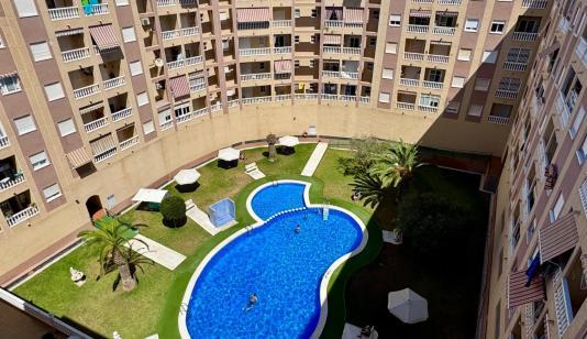 Penthouse for sale in Torrevieja, Spain. Centro area, 2 bedrooms, 58 m² image 0