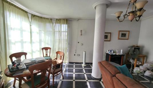 Buy an Apartment in Spain, Torrevieja. Centro area, 3 bedrooms, 128 m² image 0
