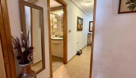 Torrevieja real estate, Apartment for sale. Centro area, 3 bedrooms, 98 m² image 5