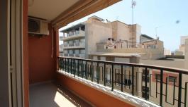 Flat 3 bedrooms 140 m2 in Ramón Gallud image 4