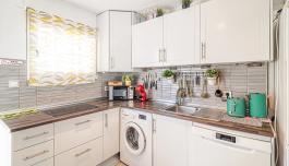Great Opportunity! Two-Bedroom Apartment for Sale with a Tourist License image 4