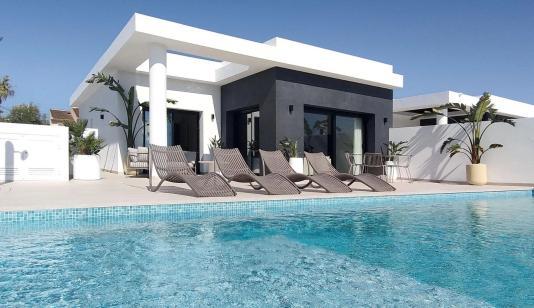 Купить виллу в Испании. Район Ciudad Quesada, 5 спален, 245 м2 image 0